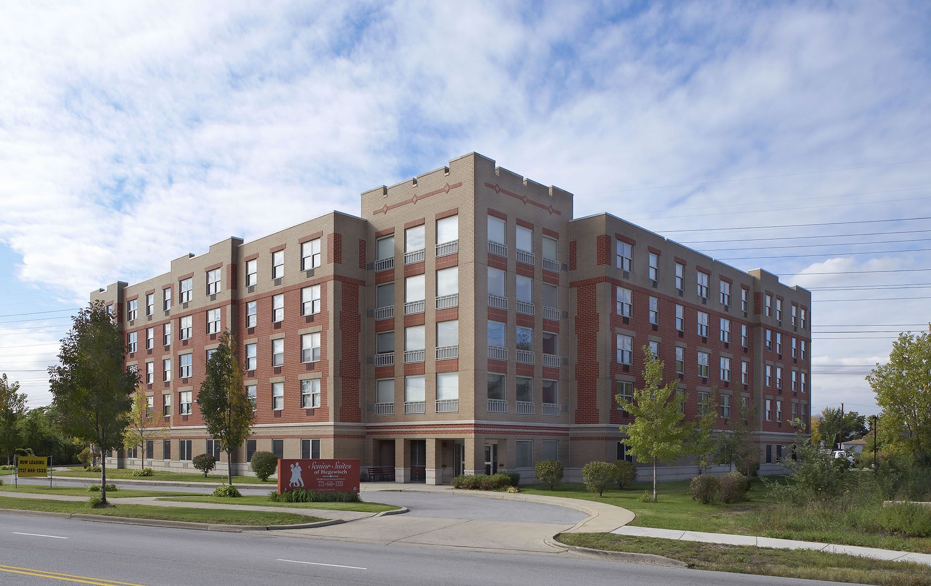 Senior suites hegewisch