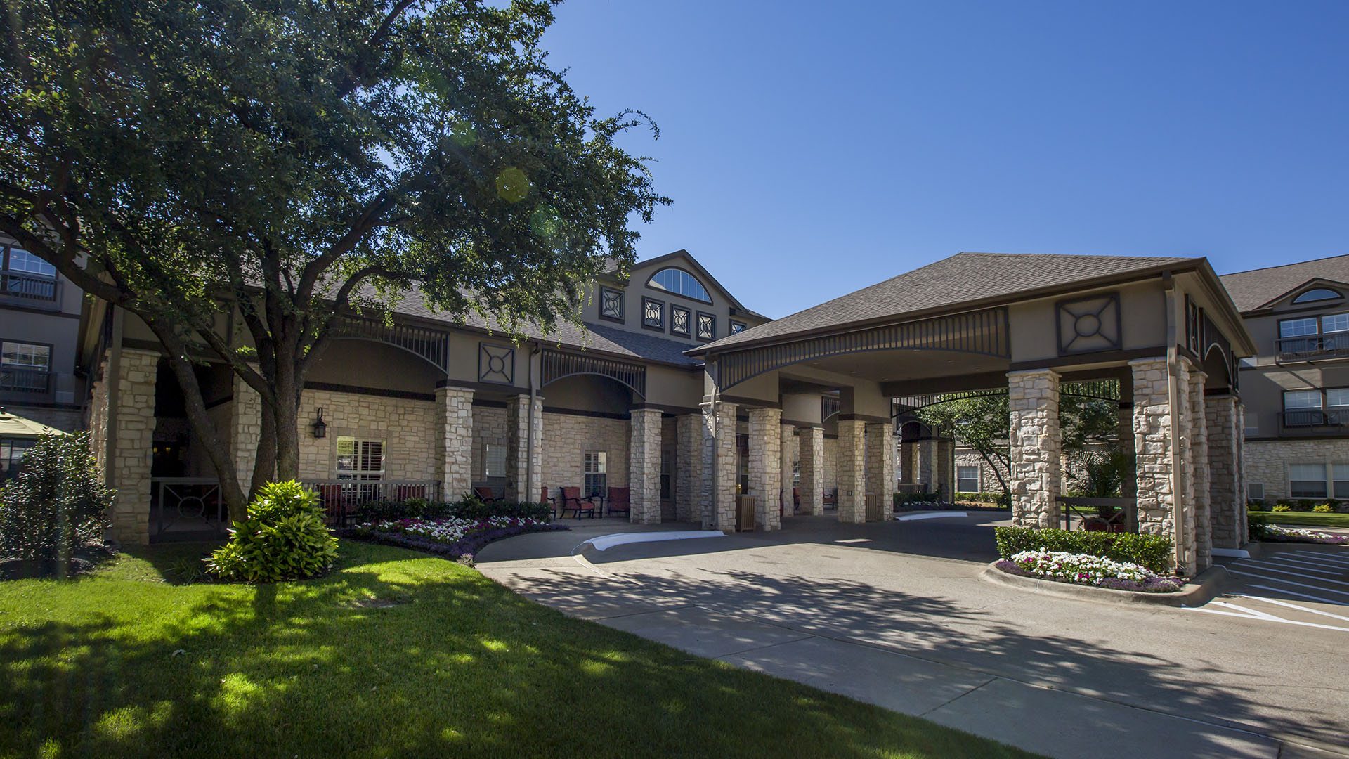 Independent & Assisted Living in North Dallas, TX | The Reserve at ...