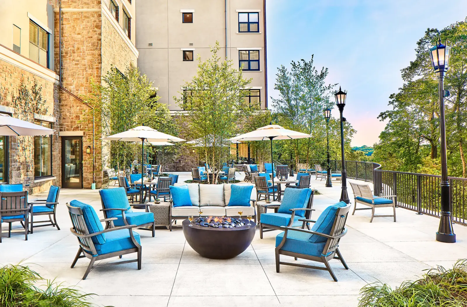 The Club at Briarcliff Manor outdoor area