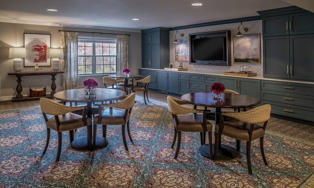 The seasons assisted living dining area