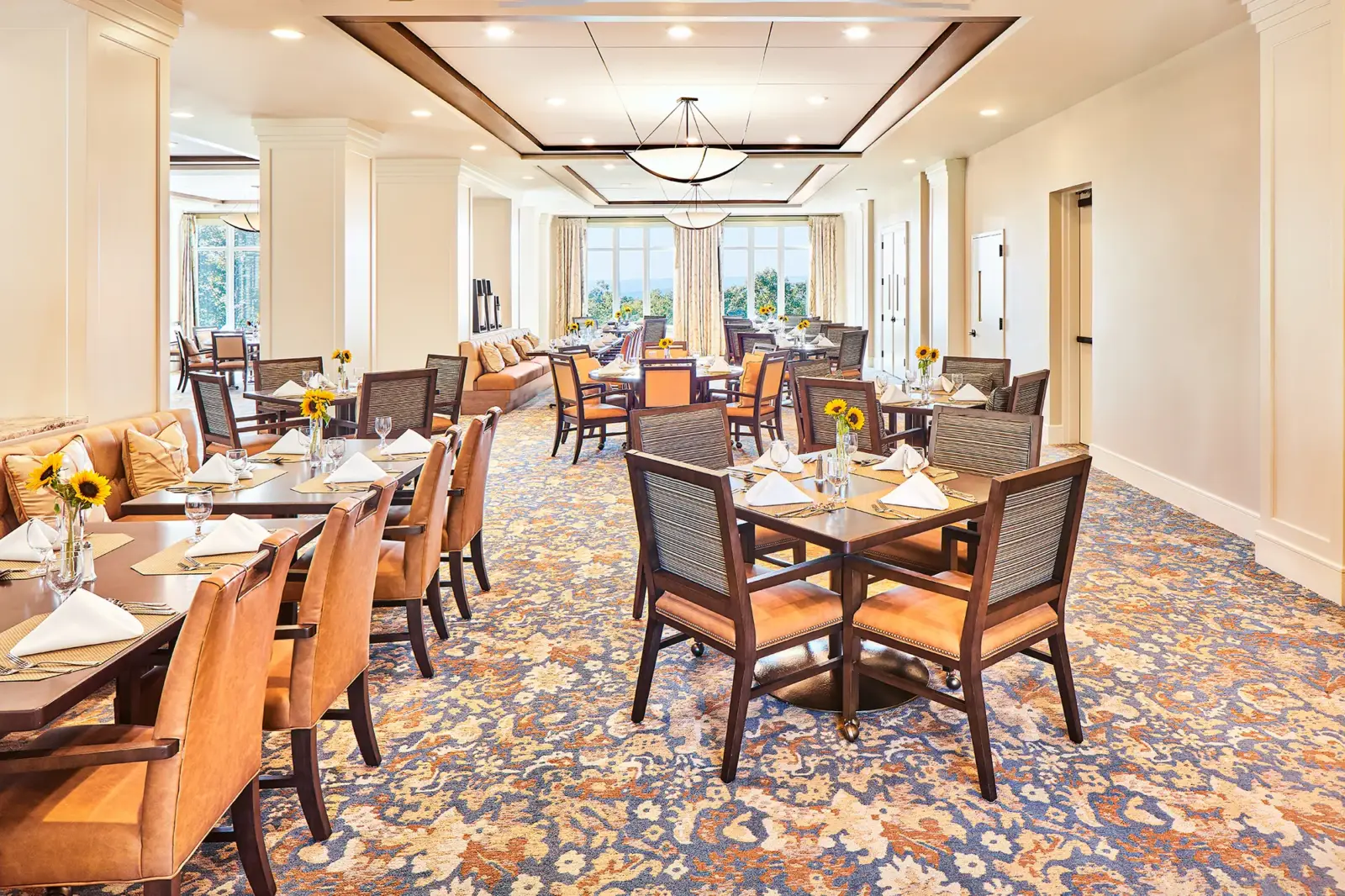 The Club at Briarcliff Manor dining room