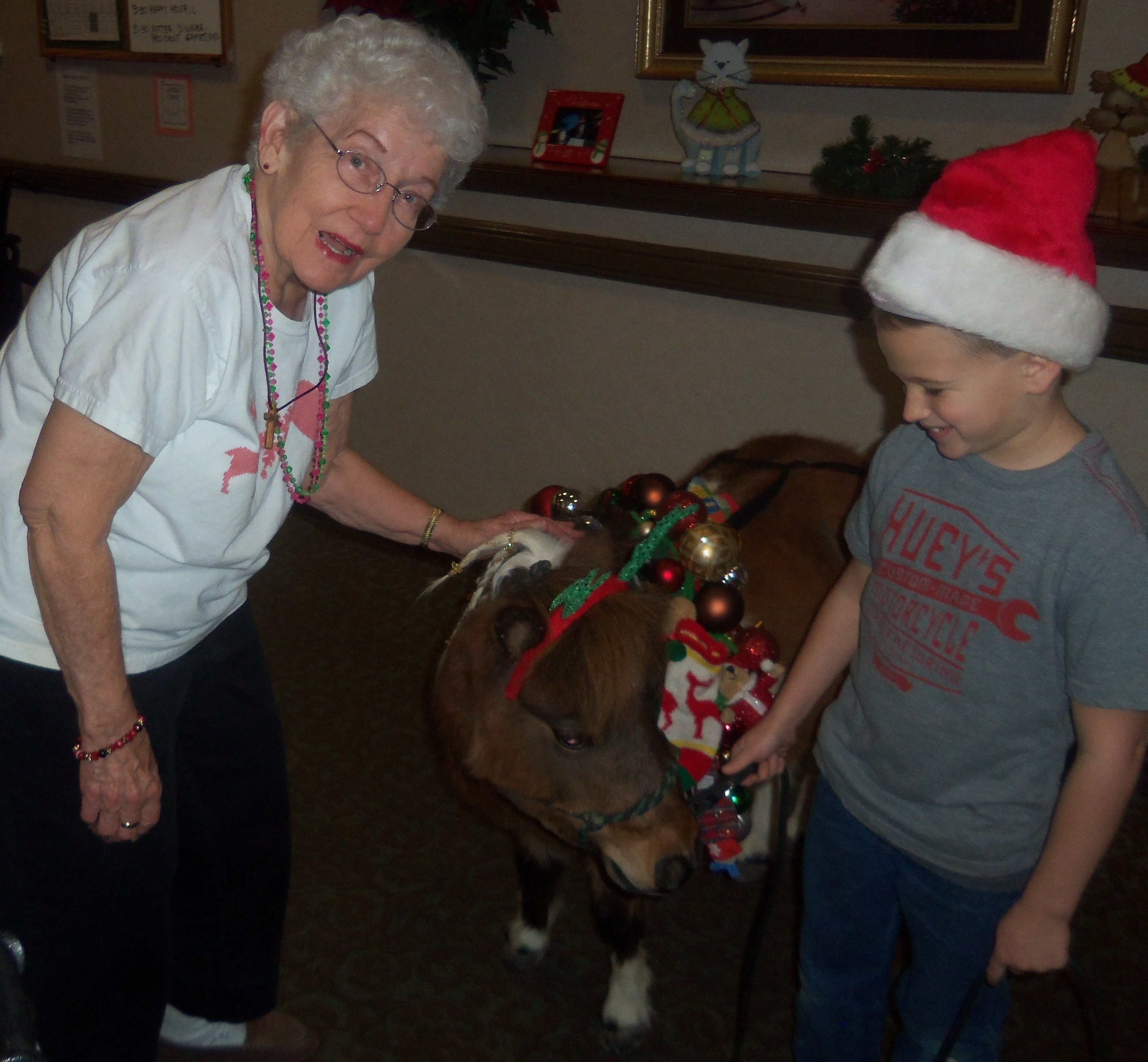 Barbara meets Sunday and Sunday's handler, Billy.