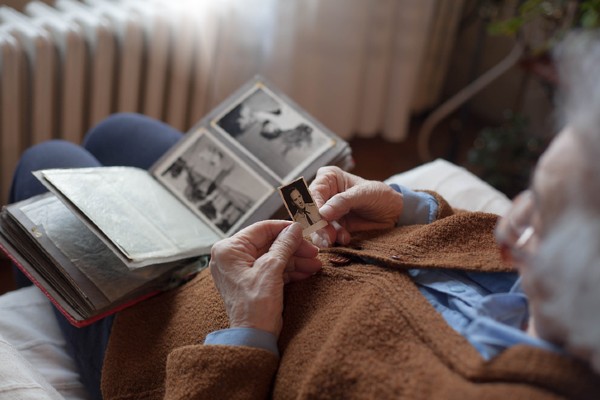 When is the right time to consider memory care?