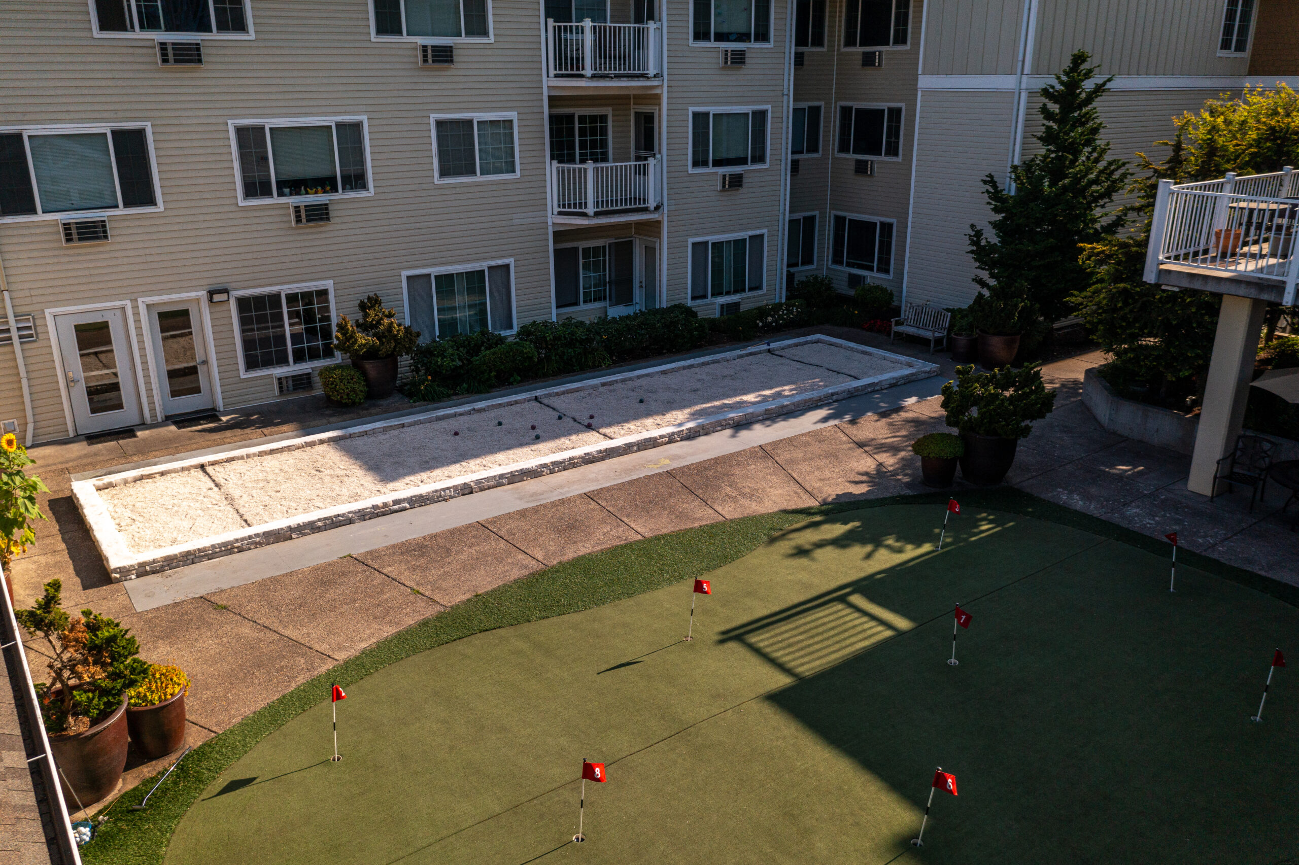 COURTYARD FOUNTAINS 118