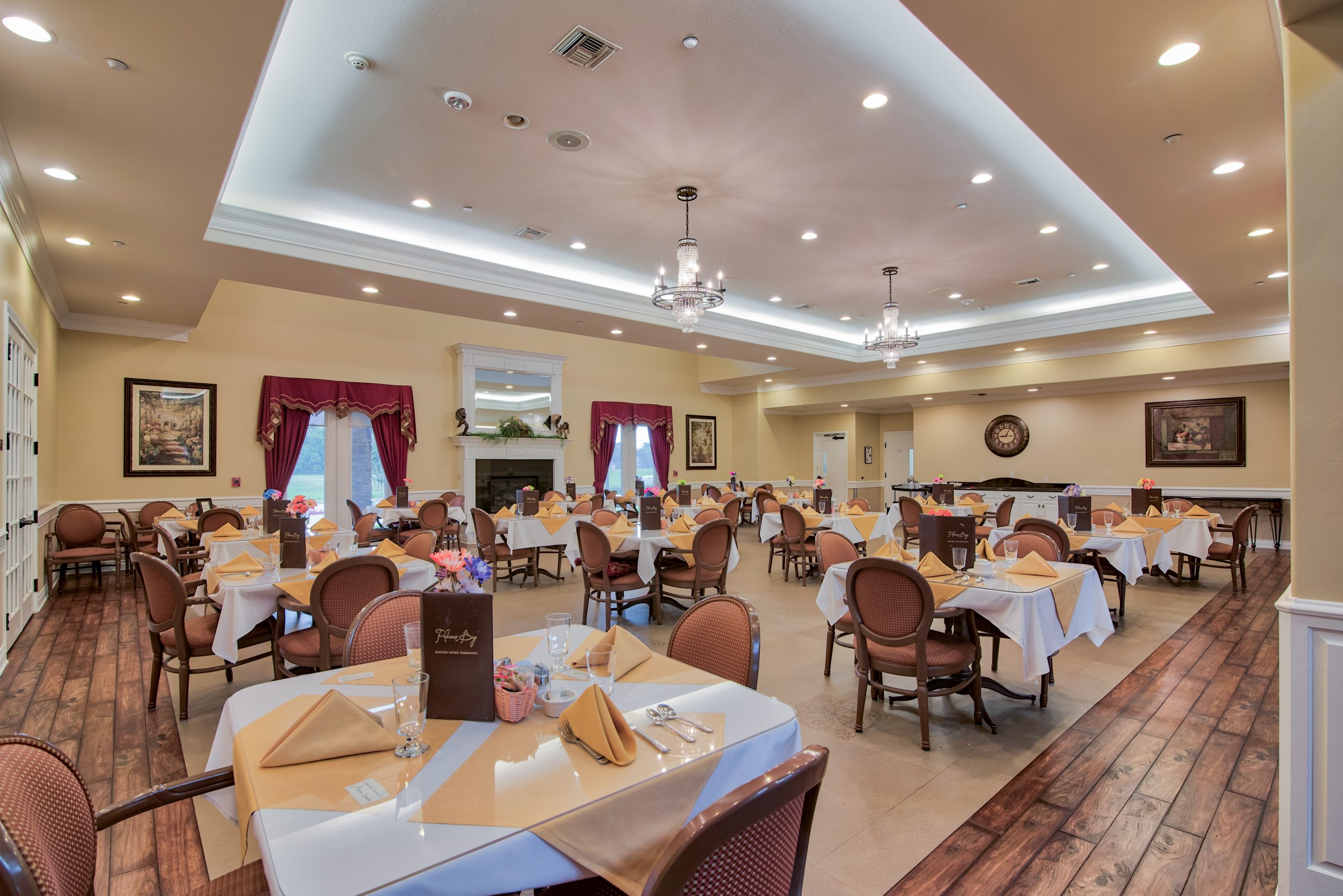Pelican bay assisted living memory care community shared dining area
