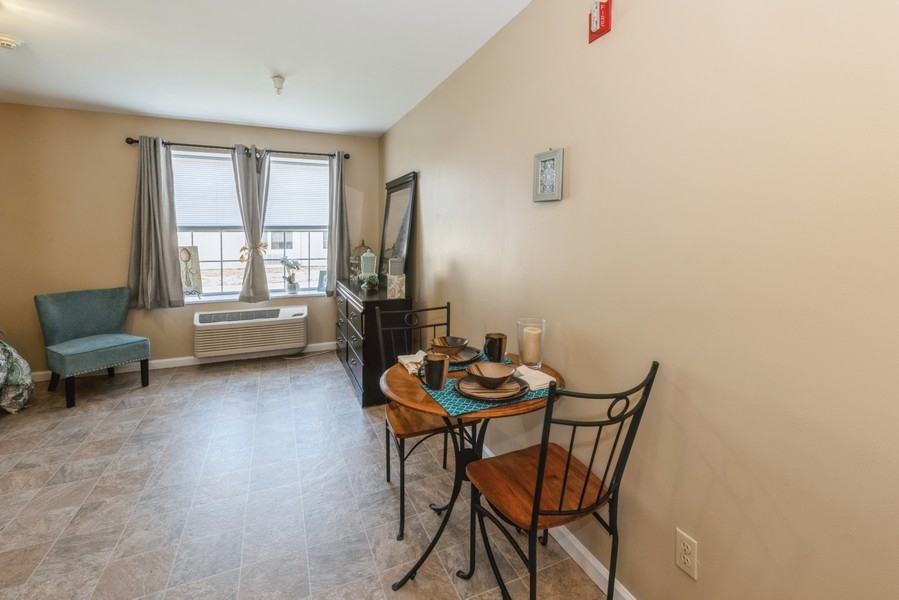 Lindsay Place, Assisted Living, Studio Apt, Dining Area